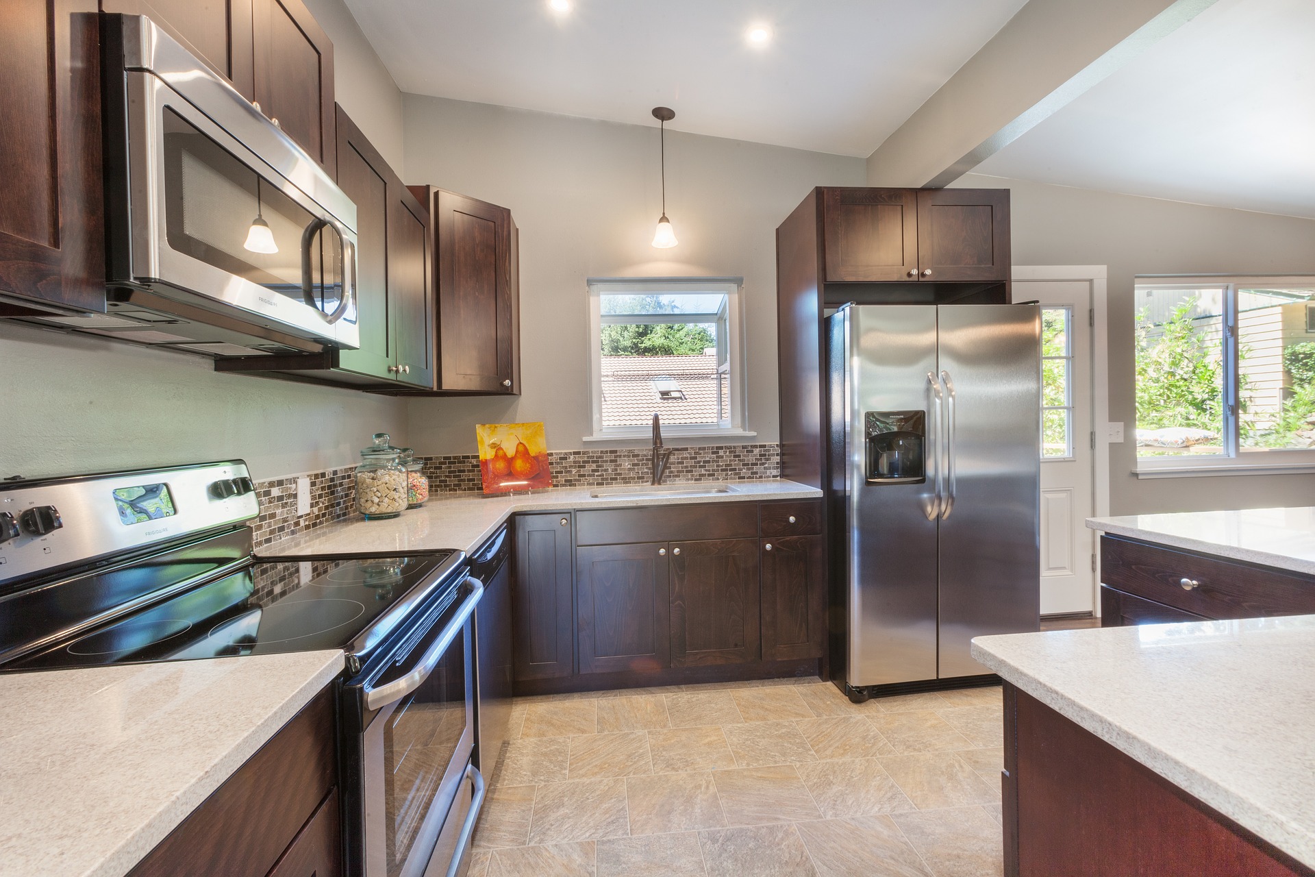 Wooden Kitchen Cabinets